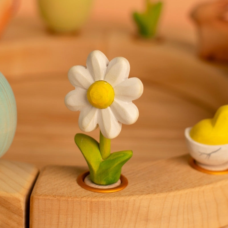 Bumbu Toys | Celebration Ring Ornament | Daisy