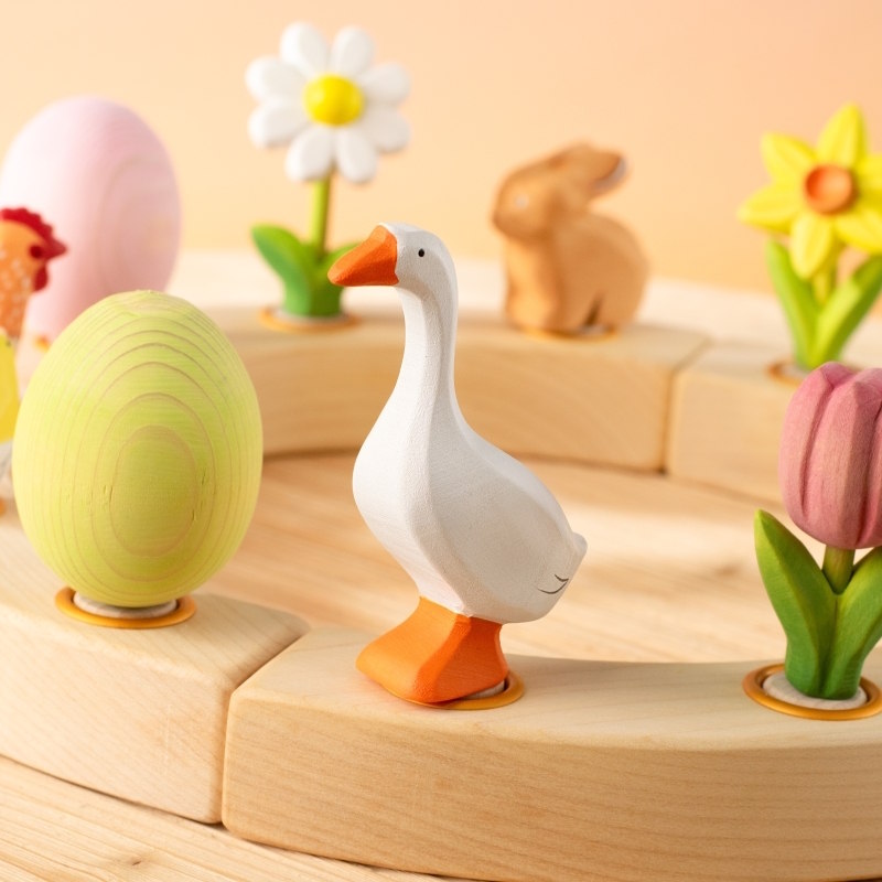 Bumbu Toys | Celebration Ring Ornament | Green Egg