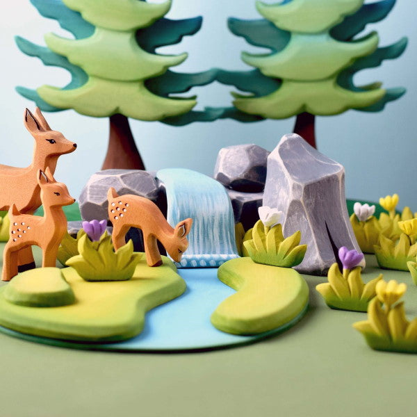 Bumbu Toys | Fawn Eating