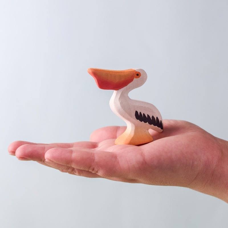Bumbu Toys | Pelican Eating