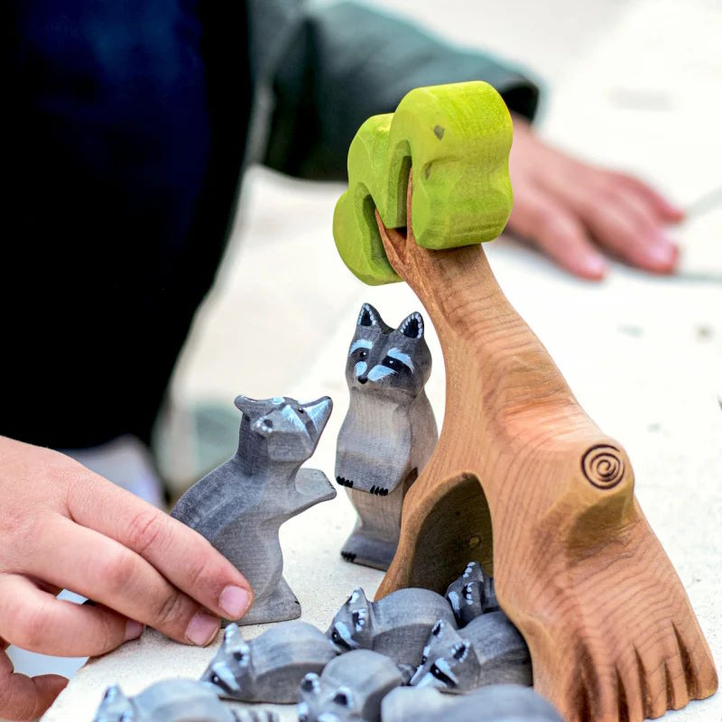 Bumbu Toys | Raccoon Curious