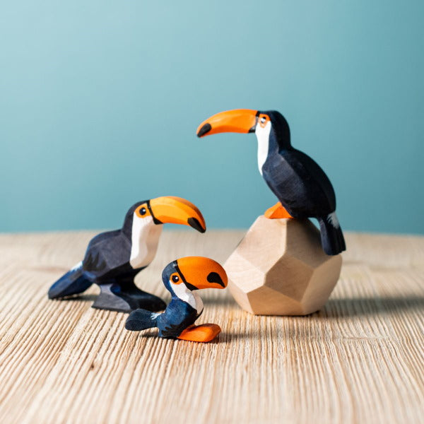 Bumbu Toys | Toucan Sitting