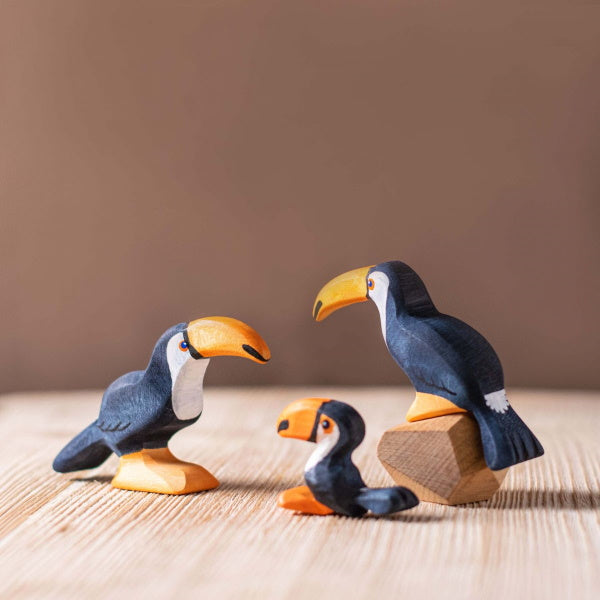 Bumbu Toys | Toucan Sitting