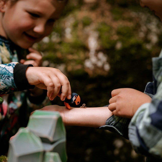 Bumbu Toys | Toucan Standing