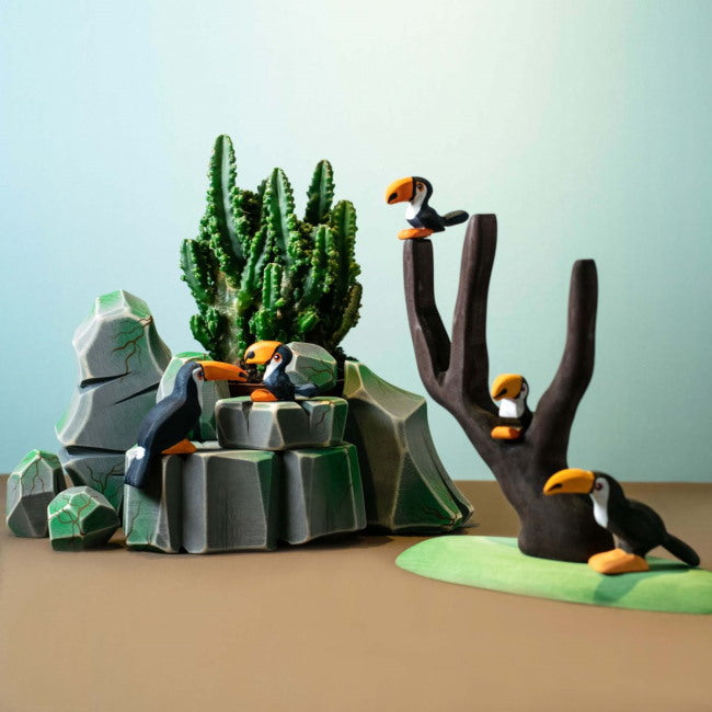 Bumbu Toys | Toucan Sitting