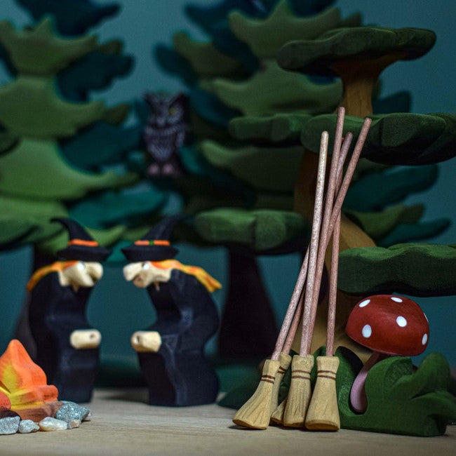 Bumbu Toys | Witch with Broom