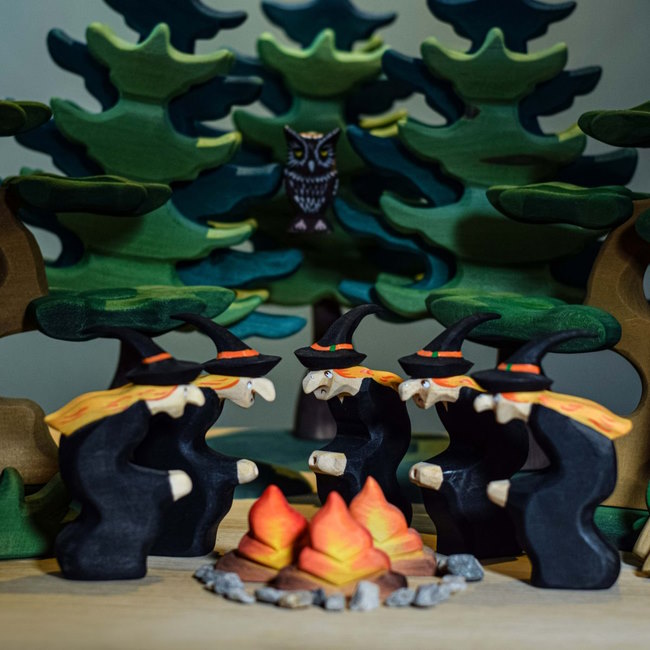 Bumbu Toys | Witch with Broom